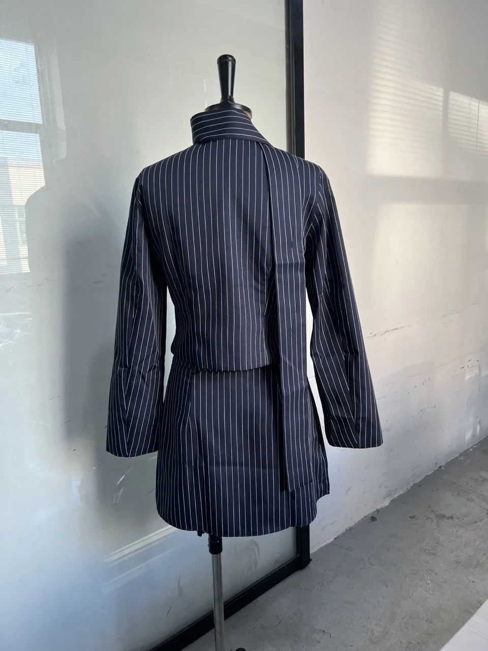 Conjunto Chaqueta y Falda de Rayas | Regina