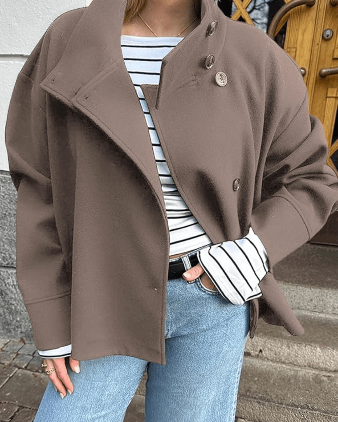 Chaqueta elegante con cuello alto | Angela