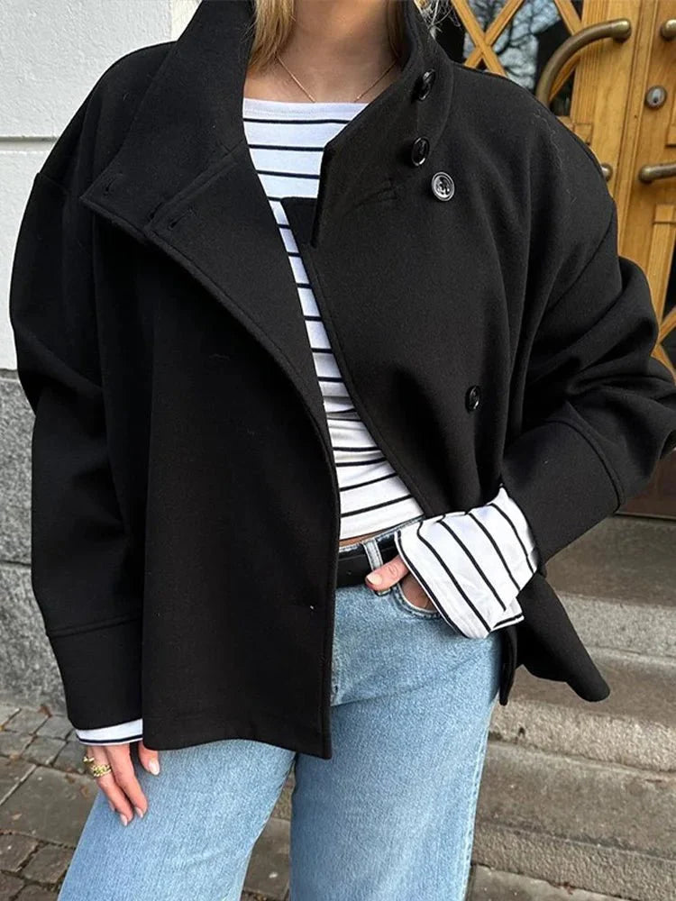 Chaqueta elegante con cuello alto | Angela