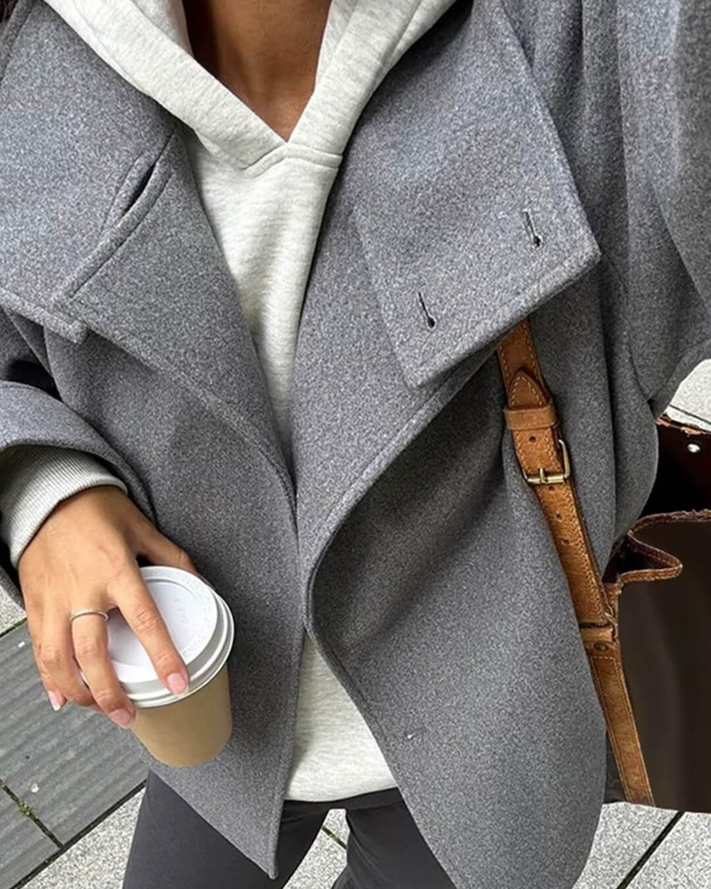 Chaqueta elegante con cuello alto | Angela