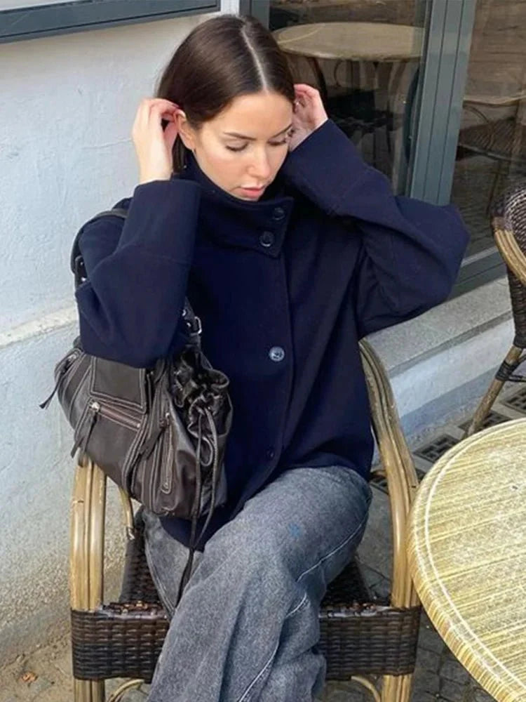 Chaqueta elegante con cuello alto | Angela